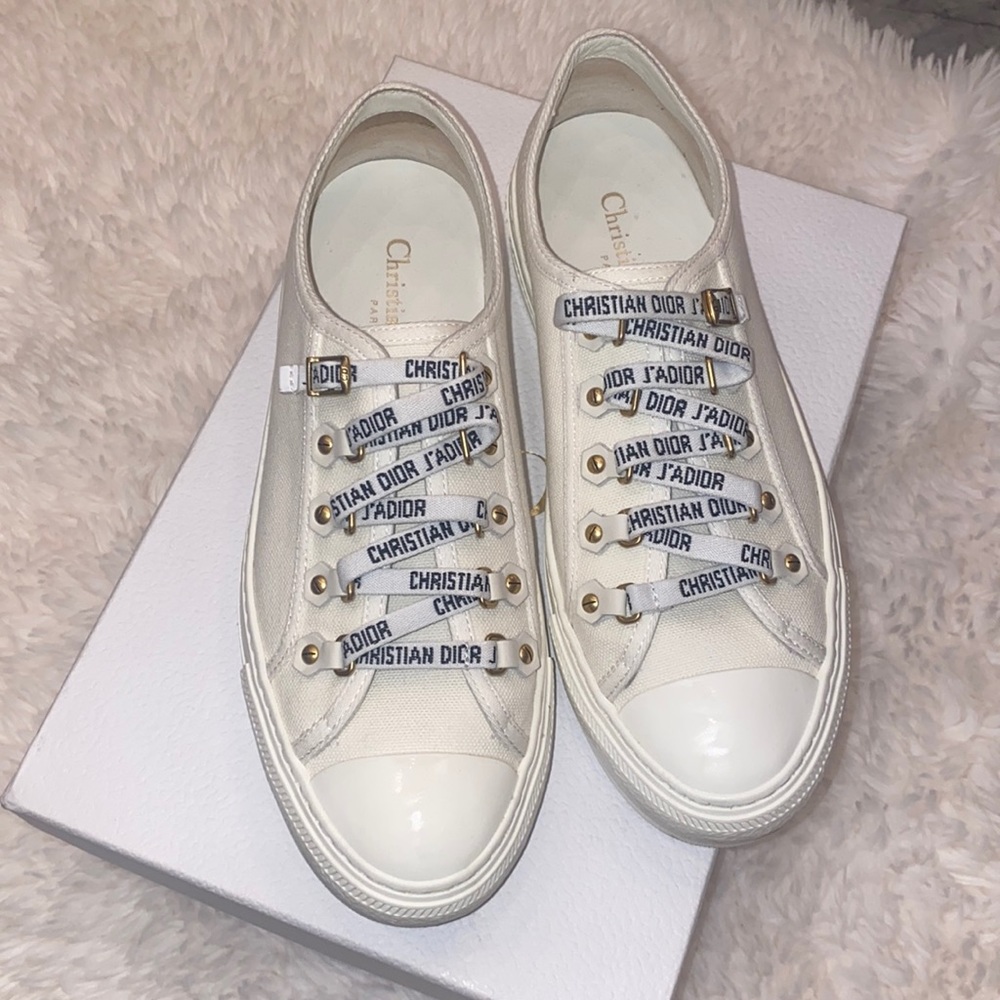 Dior💙 sneakers like new
